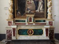 Ensemble de l'autel secondaire du Sacré-Coeur : autel, deux gradins d'autel, tabernacle
