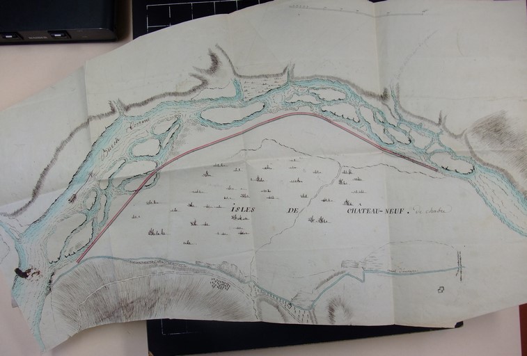 Plan du projet d'une digue sur le Buëch, aux Iles de Châteauneuf (1789).
