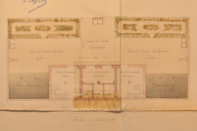 [Plan d'ensemble, échelle d'origine 1/200e, le nord est en bas, 1899.] 
