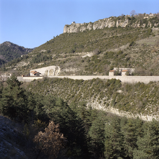 gares des Chemins de fer de Provence