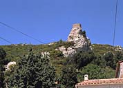 Vestige de tour d'observation (D1) prise depuis la montée des Appelants.