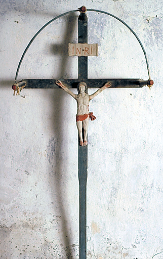 croix de procession (statuette) : Christ en croix