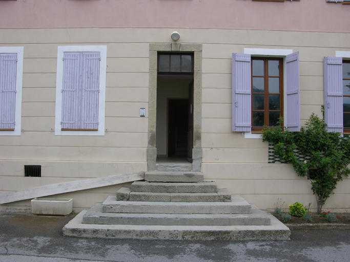 école primaire, actuellement immeuble