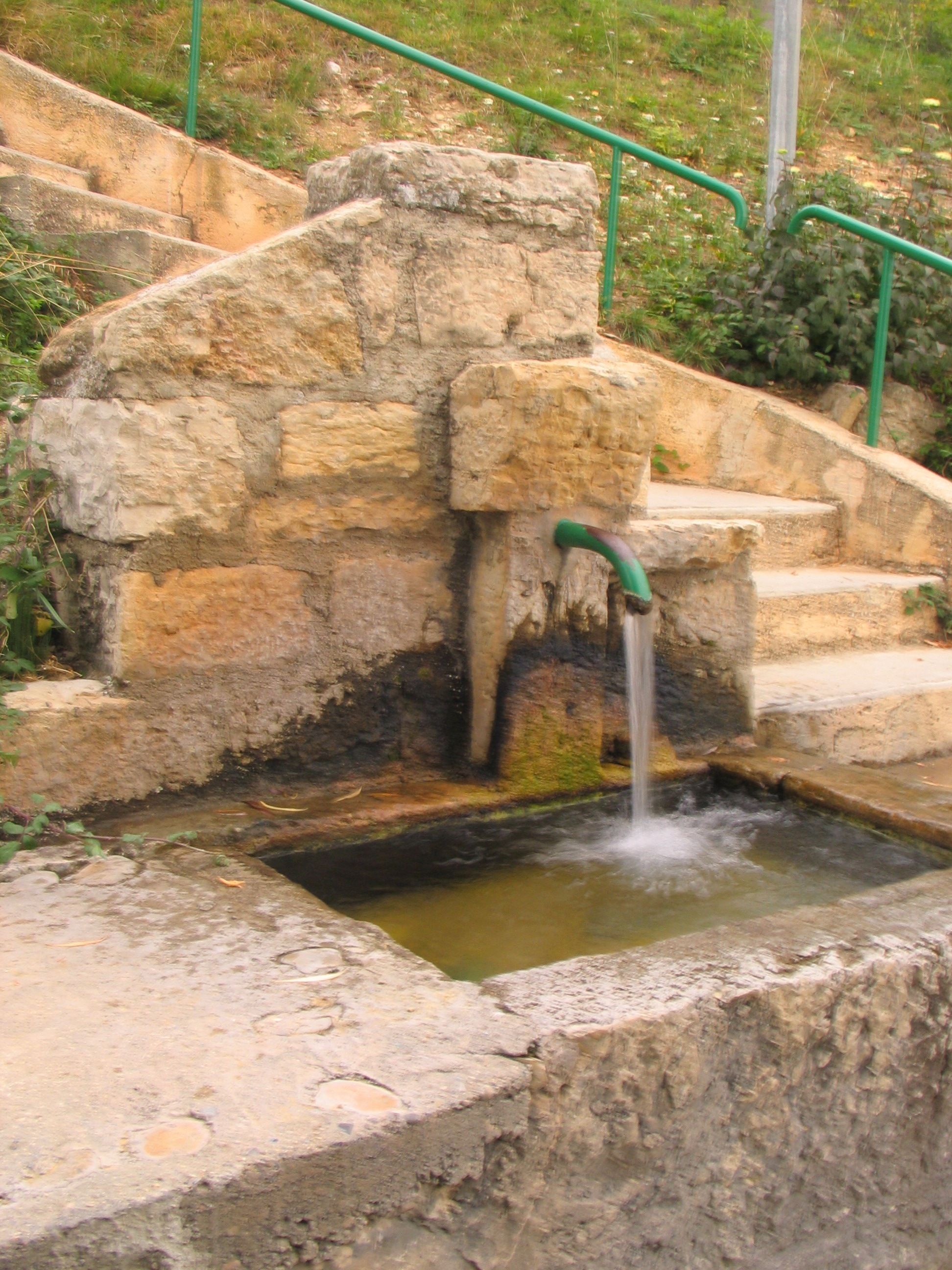 Fontaine et lavoir