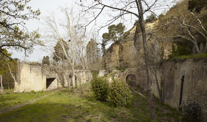 usine de produits explosifs (poudrerie de Saint-Chamas)