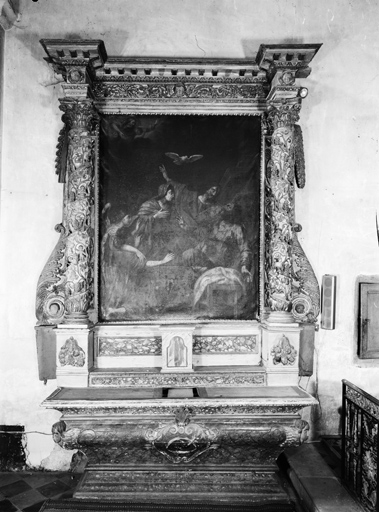 Ensemble de l'autel secondaire et du retable de saint Joseph : autel, gradins d'autel, tabernacle et retable