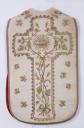 ensemble de vêtements liturgiques (N° 1) : chasuble, étole, manipule, voile de calice, bourse de corporal (ornement blanc)