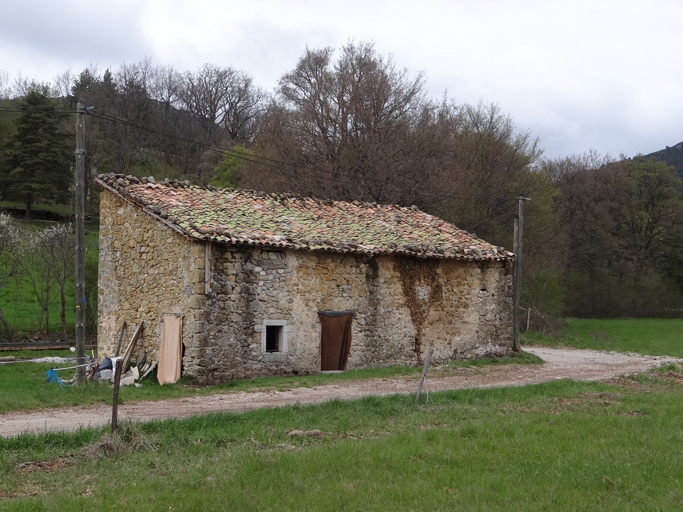 entrepôt agricole dit La Bastide de Marin