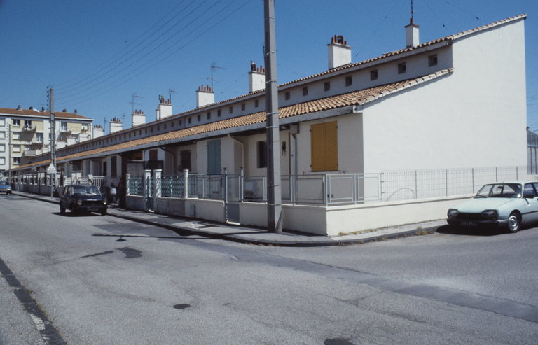 Résidence La Clède, boulevard Jean Moulin. Immeuble à logements, façade postérieure.