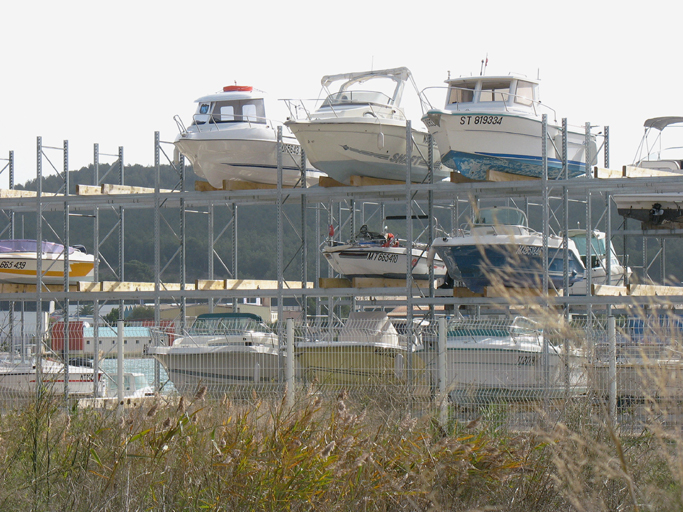 canal de navigation de Bouc à Martigues (canal de Caronte)