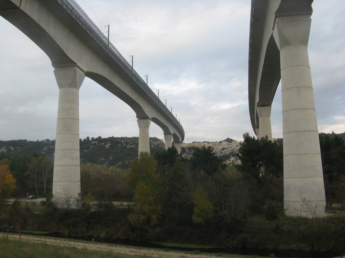 double viaduc ferroviaire (TGV) d'Avignon