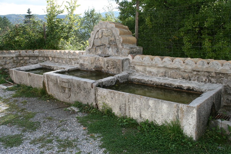 Lavoirs et fontaines-lavoirs du Pays Asses, Verdon, Vaïre, Var