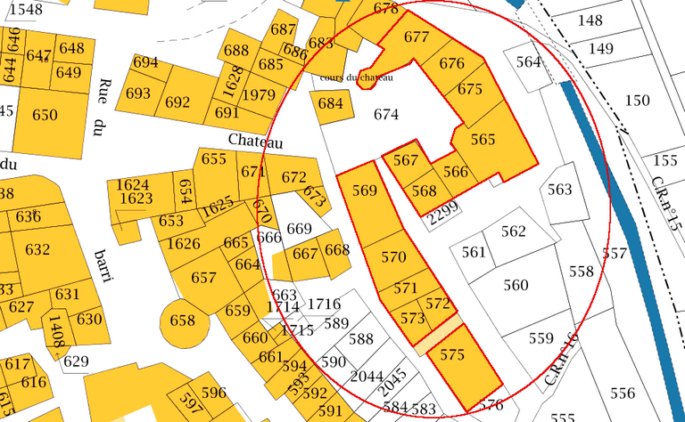 Plan de masse et de situation d'après le cadastre de 2018, section 000E. Echelle d'origine 1/500e.