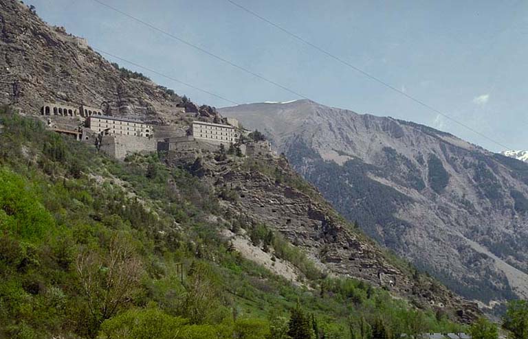 forteresse de Tournoux, de l'organisation défensive de l'Ubaye