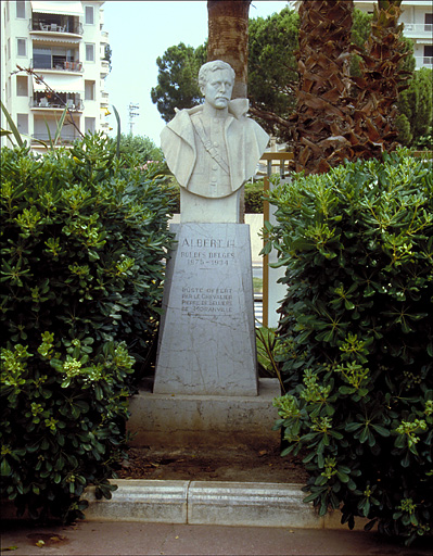 monument à Albert 1er roi des Belges