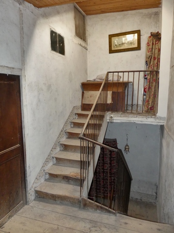 Etage de comble, cage d'escalier. Vue de volume prise de l'ouest.