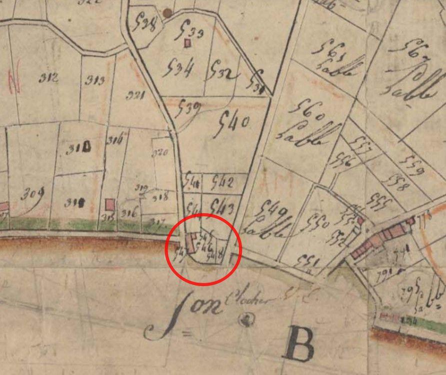 Plan de masse et de situation de la chapelle Notre-Dame-De-Pitié dite des pénitents blancs d'après le cadastre de 1810 (section A, parcelle 547).