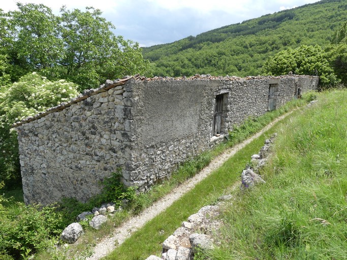 Vue d'ensemble prise du nord-ouest.