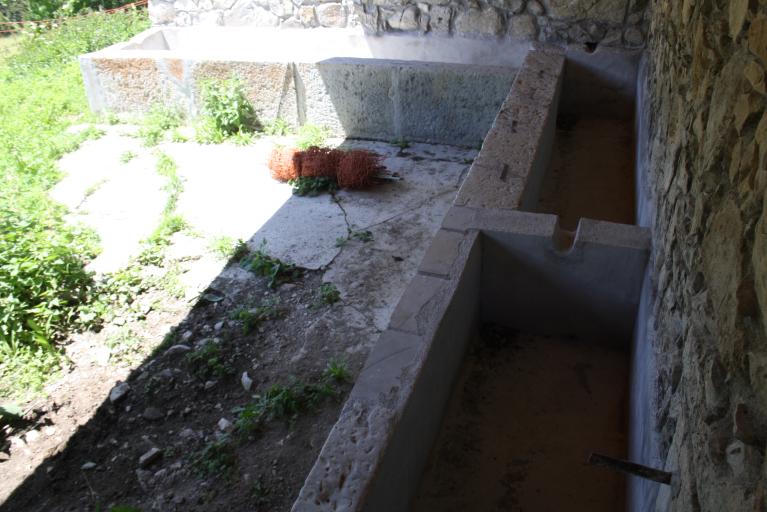 fontaine-lavoir dite la Fontaine