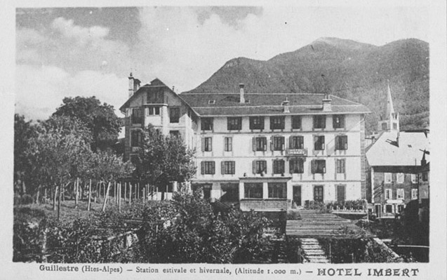 hôtel de voyageurs dit Hôtel Imbert, actuellement centre de loisirs (Centre de montagne des PTT du Queyras)