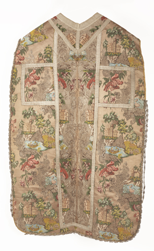 chasuble (ornement violet)