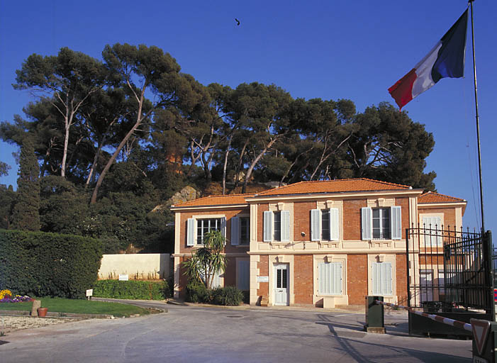 hôpital San Salvadour