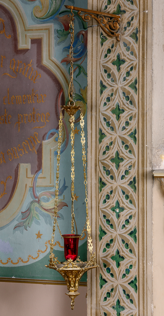Paire de lampes de sanctuaire de style néo-gothique