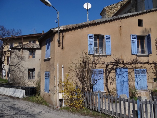 maison et moulin à huile Mathieu, puis maison, moulin à huile et scierie Hugues