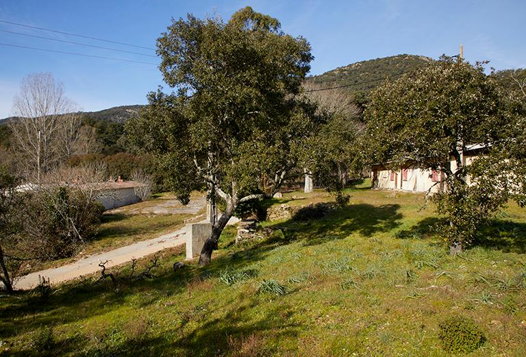 Hameau de forestage de Harkis de Bormes-les-Mimosas