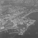 Vue aérienne du port des Fourmis (en bas) et du port de Beaulieu (à droite) en 1963.