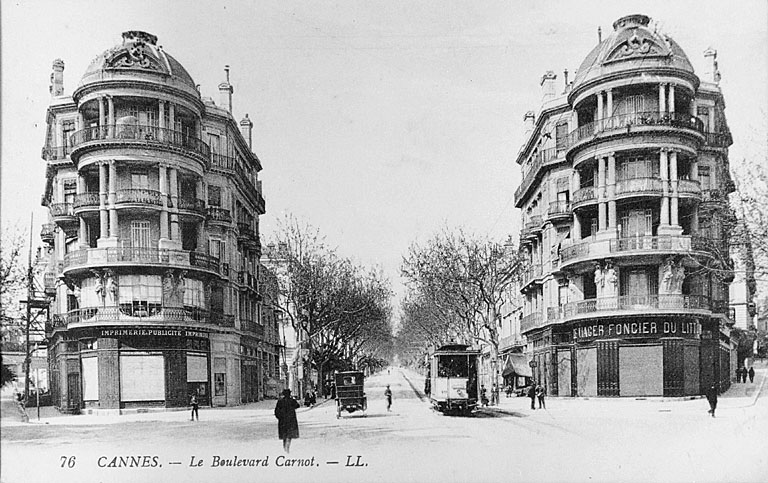 avenue dite boulevard de la Foncière Lyonnaise, actuellement boulevard Carnot