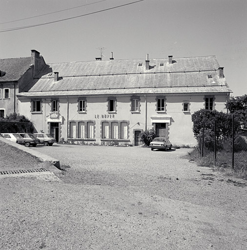 Ecole, Mairie