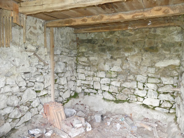 Etage de soubassement, étable. Vue de volume prise du sud-ouest.