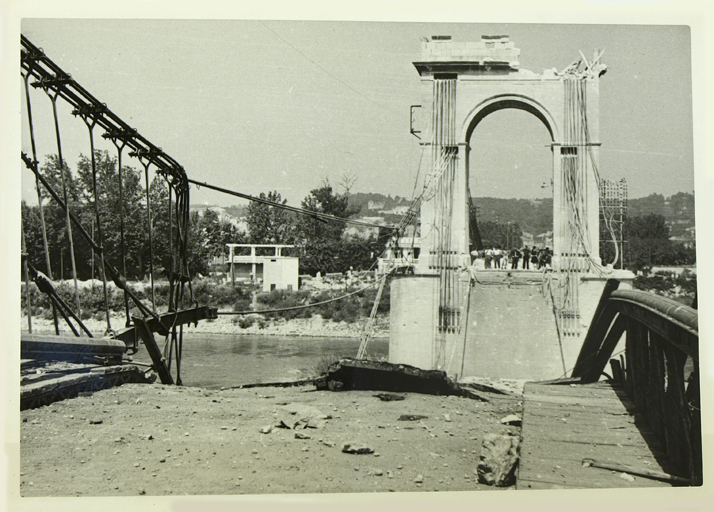 pont suspendu d'Avignon