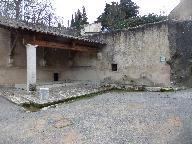 Fontaine et lavoir dite la fontaine du lavoir