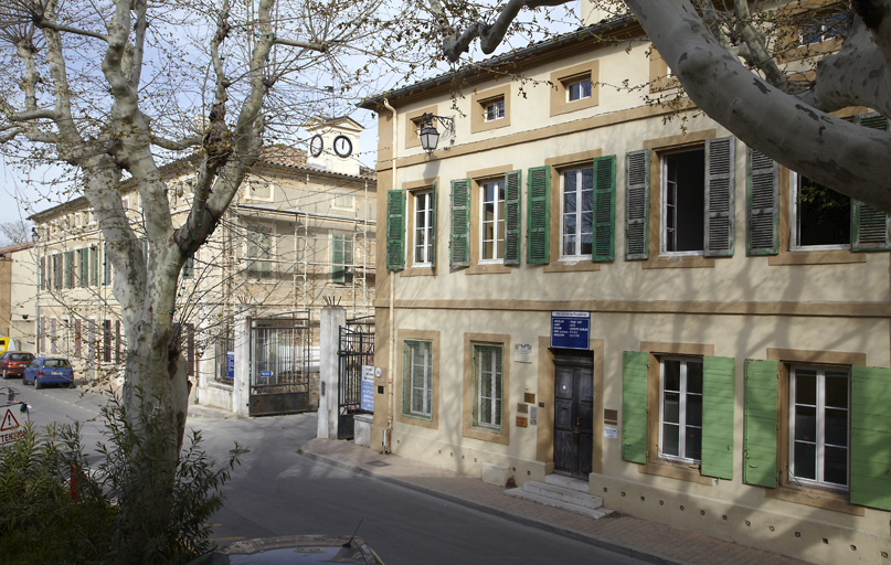 usine de produits explosifs (poudrerie de Saint-Chamas)