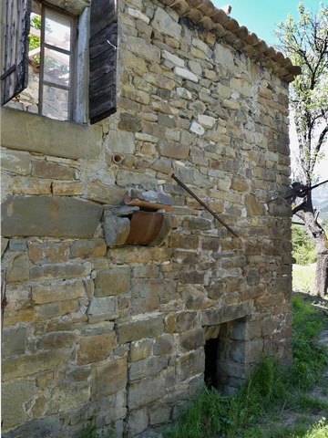 Bâtiment principal. Elévation est, extrémité nord.