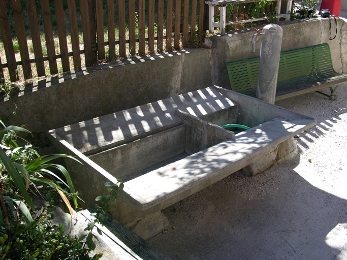 fontaine-lavoir