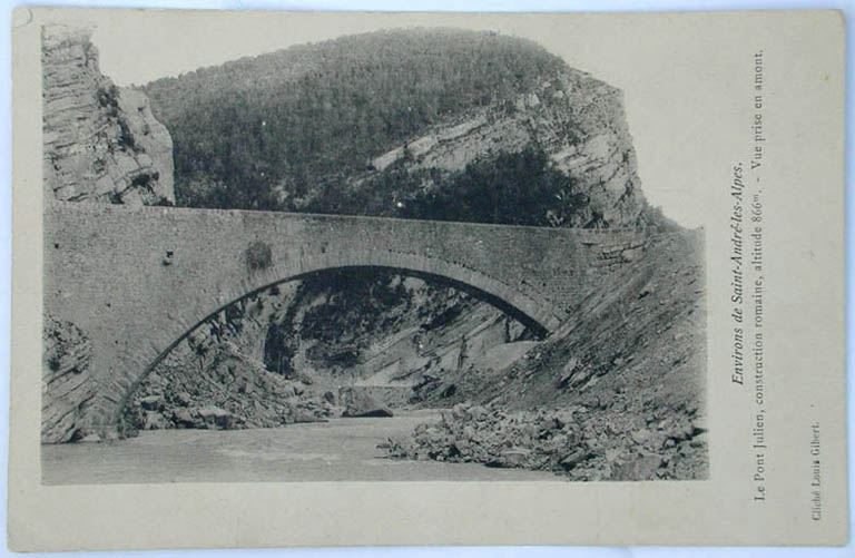 Pont Julien