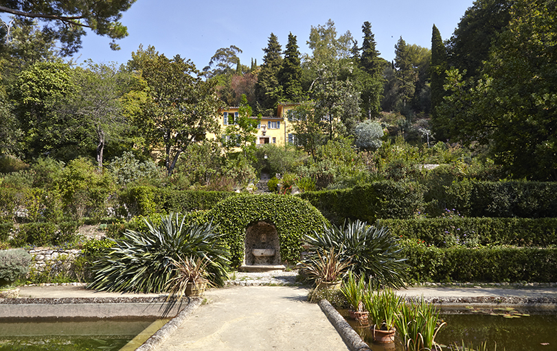 Terrasses supérieures (vue générale depuis le jardin d'eau).