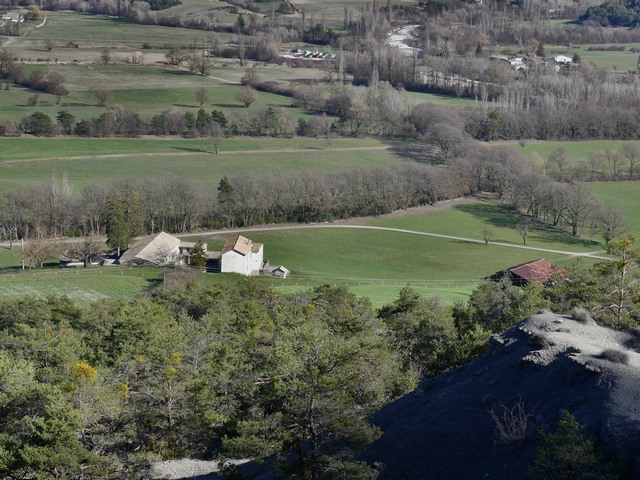 Vue de situation prise du nord-ouest.