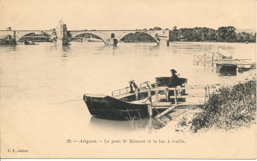 bac et bac à traille d'Avignon