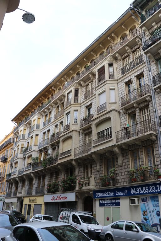 ensemble d'édifices (immeubles) à cour commune dit immeuble Marquiset