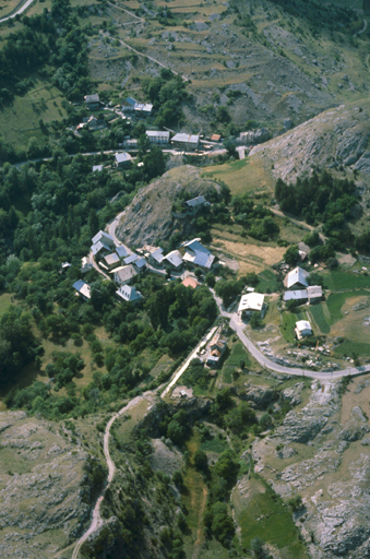 présentation de la commune de Champcella