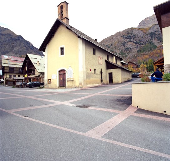 église paroissiale Saint-Antoine