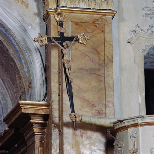 croix, statue : Christ en croix