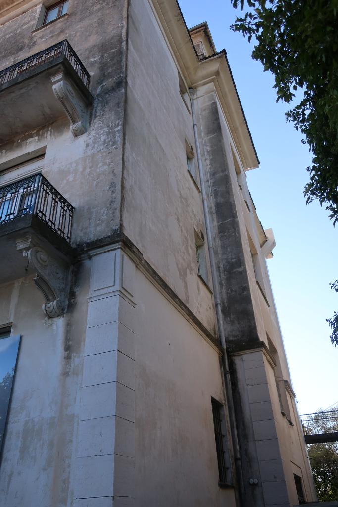 établissement médical Hélios, puis maison de repos