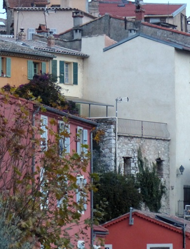 Vue d'ensemble prise du sud-ouest.