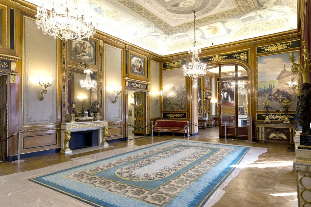 maison de villégiature (villa balnéaire) dite Villa Masséna, actuel musée sous le nom de Villa ou Palais Masséna