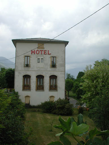 Restaurant puis hôtel de voyageurs : Hôtel Monge
